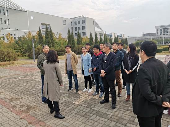 讲解周总理事迹2